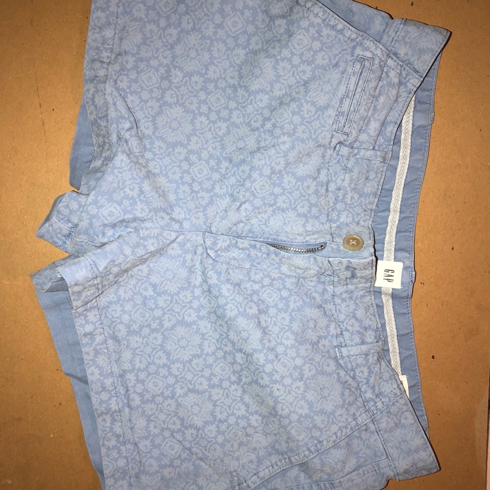 Gap Shorts